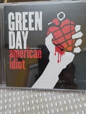 American Idiot CD - Black & Red